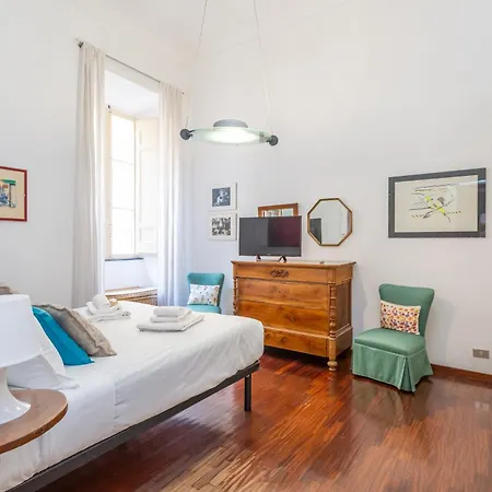 Διαμέρισμα Spanish Steps Purple Retreat
